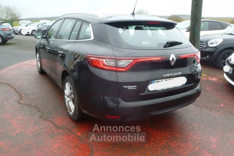 Renault Megane IV ESTATE 1.5 DCI 110CH ENERGY BUSINESSBV6 - <small></small> 12.950 € <small>TTC</small> - #4