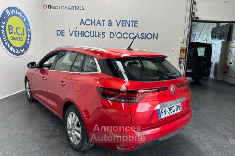 Renault Megane IV ESTATE 1.6 E-TECH PLUG-IN 160CH BUSINESS - <small></small> 14.990 € <small>TTC</small> - #5