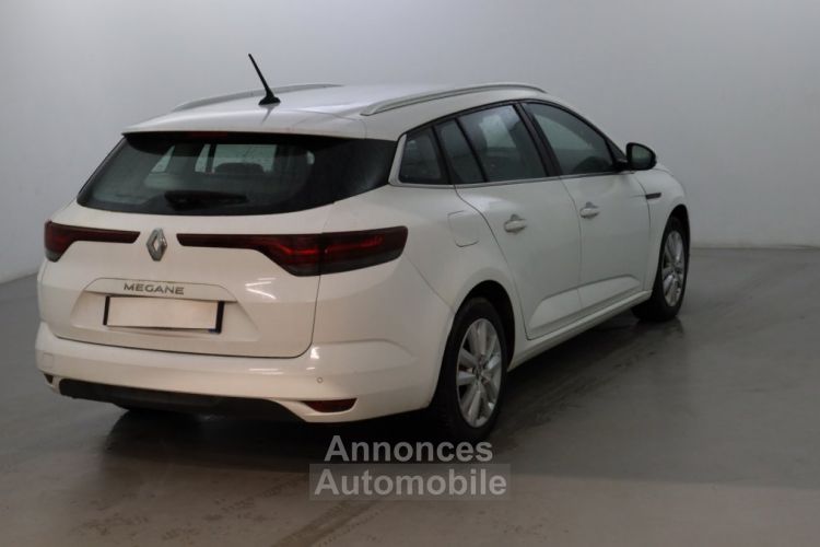 Renault Megane IV ESTATE Blue dCi 115 - 20 Business - <small></small> 12.490 € <small>TTC</small> - #21