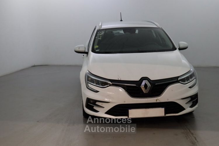 Renault Megane IV ESTATE Blue dCi 115 - 20 Business - <small></small> 12.490 € <small>TTC</small> - #24