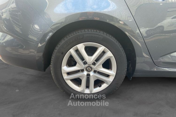 Renault Megane IV ESTATE BUSINESS lue dCi 115 BOITE AUTO AVEC ATTELAGE EDC Business - <small></small> 12.990 € <small>TTC</small> - #14