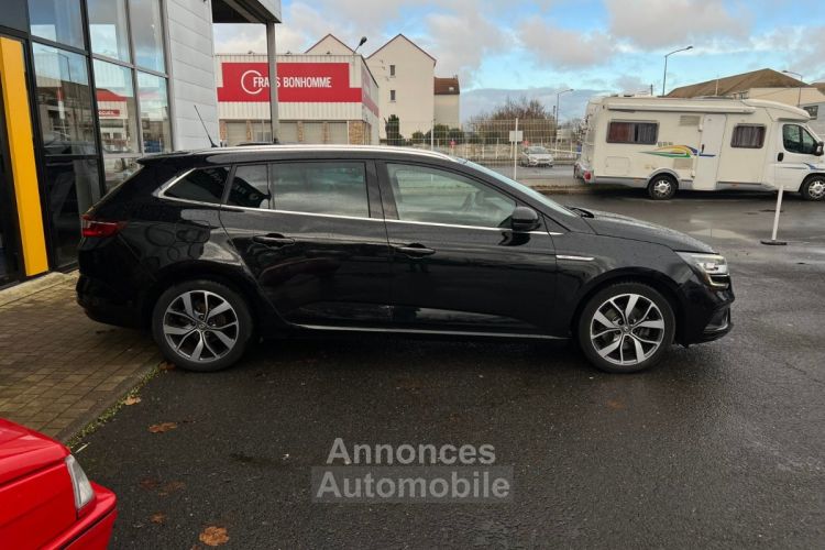 Renault Megane IV ESTATE dCi 130 Energy Intens pack BOSE - <small></small> 14.490 € <small>TTC</small> - #8