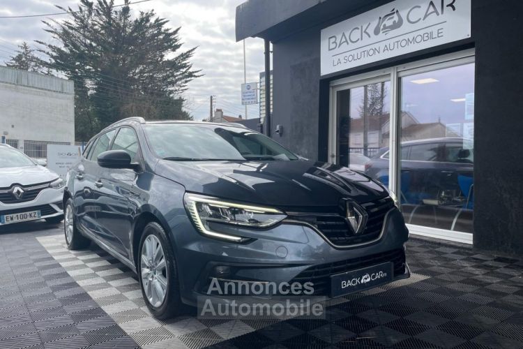 Renault Megane IV ESTATE E-TECH Plug-In Hybride 160 - 21N Business - <small></small> 13.990 € <small>TTC</small> - #1