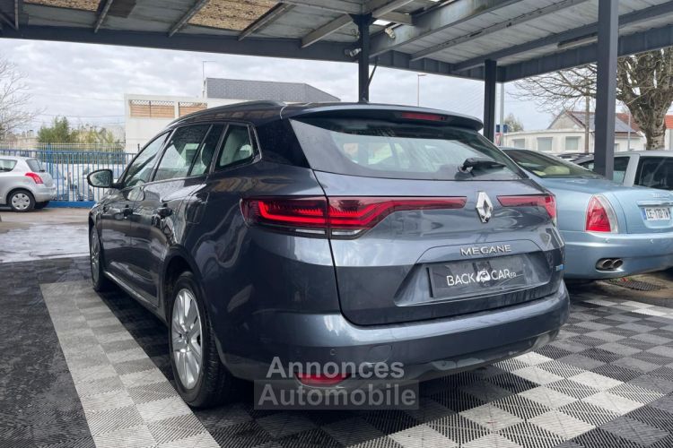 Renault Megane IV ESTATE E-TECH Plug-In Hybride 160 - 21N Business - <small></small> 13.990 € <small>TTC</small> - #4