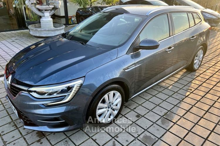 Renault Megane IV ESTATE E-TECH PLUG-IN HYBRIDE 160 BUSINESS - <small></small> 13.990 € <small>TTC</small> - #2