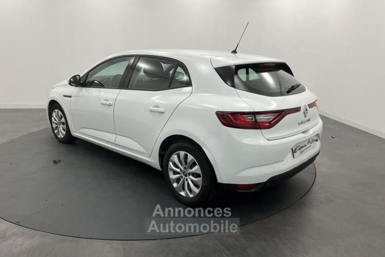 Renault Megane IV SOCIETE BLUE DCI 115 AIR NAV 2P - <small></small> 13.490 € <small>TTC</small> - #3