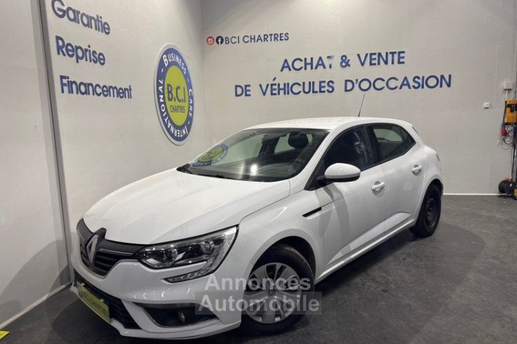 Renault Megane IV STE 1.5 BLUE DCI 95CH AIR - <small></small> 12.890 € <small>TTC</small> - #1