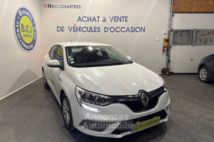 Renault Megane IV STE 1.5 BLUE DCI 95CH AIR - <small></small> 12.890 € <small>TTC</small> - #2