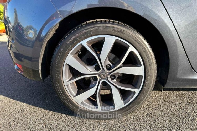 Renault Megane IV TCE 130 Energy eco2 INTENS Bose - <small></small> 10.990 € <small>TTC</small> - #43