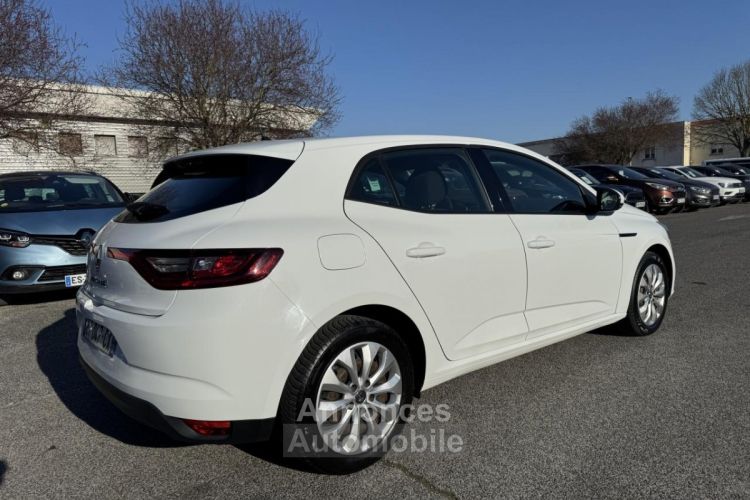 Renault Megane 1.5 dCi - 90 Life - <small></small> 10.990 € <small>TTC</small> - #3