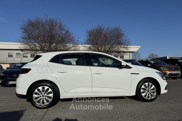 Renault Megane 1.5 dCi - 90 Life - <small></small> 10.990 € <small>TTC</small> - #16