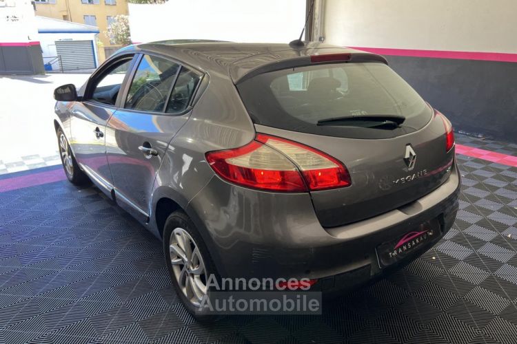 Renault Megane Mégane 1.5 dCi FAP - 90  III BERLINE TomTom Live PHASE 2 - <small></small> 4.990 € <small>TTC</small> - #5