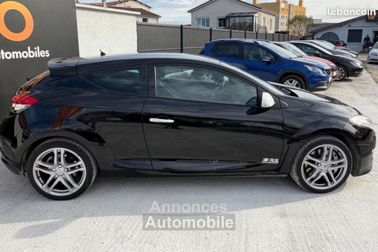 Renault Megane Mégane COUPE 2.0 250 RS - <small></small> 15.489 € <small>TTC</small> - #8