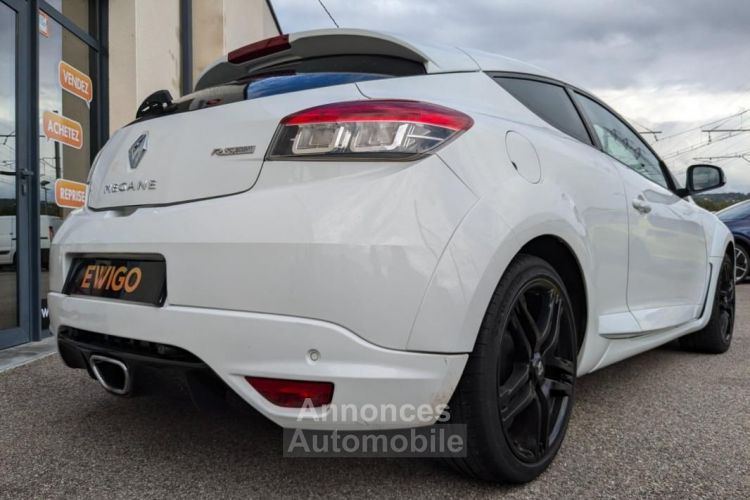 Renault Megane Mégane COUPE 2.0 250 RS CHASSIS CUP MONITOR ENTRETIEN - <small></small> 16.990 € <small>TTC</small> - #19