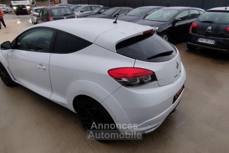 Renault Megane Mégane COUPE 2.0 265 RS - <small></small> 15.989 € <small>TTC</small> - #4