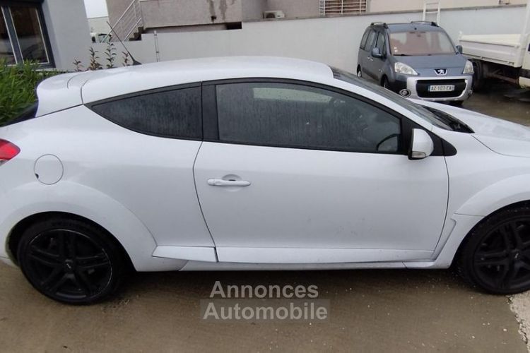 Renault Megane Mégane COUPE 2.0 265 RS - <small></small> 15.989 € <small>TTC</small> - #7