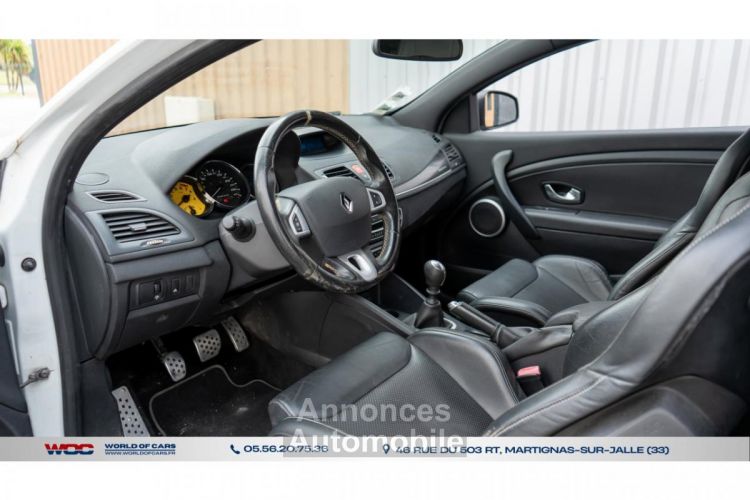 Renault Megane Mégane Coupé 2.0i 16V - 250 III COUPE R.S PHASE 1 - <small></small> 24.490 € <small>TTC</small> - #8