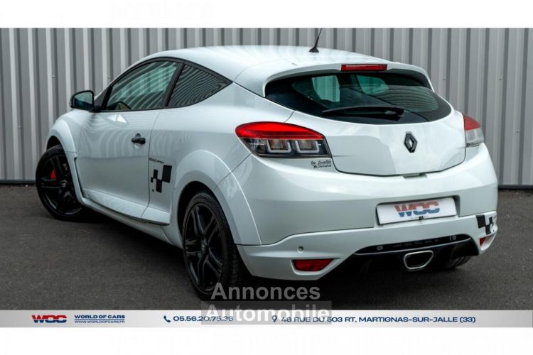 Renault Megane Mégane Coupé 2.0i 16V - 250 III COUPE R.S PHASE 1 - <small></small> 24.490 € <small>TTC</small> - #69