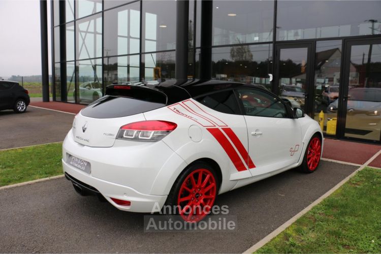 Renault Megane Mégane Coupé 2.0i 16V - 275  III COUPE R.S Trophy-R PHASE 3 - <small></small> 52.900 € <small>TTC</small> - #6