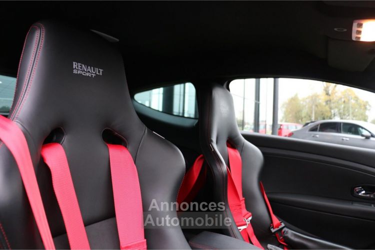 Renault Megane Mégane Coupé 2.0i 16V - 275  III COUPE R.S Trophy-R PHASE 3 - <small></small> 52.900 € <small>TTC</small> - #59