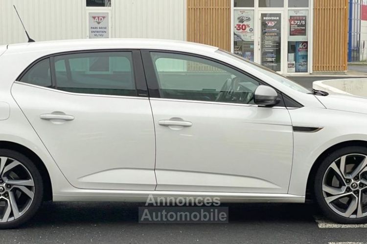 Renault Megane Mégane GT 1.6 DCI 165 CAMERA DE RECUL REGULATEUR ADAPTATIF APPLE CARPLAY - <small></small> 17.480 € <small>TTC</small> - #9