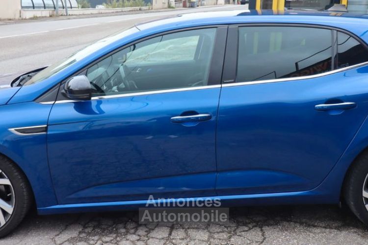 Renault Megane Mégane GT 1.6 TCE 205 CH BOSE EDC BVA + SIEGES CHAUFFANTS AV CARPLAY CAMERA DE RECUL - <small></small> 16.489 € <small>TTC</small> - #3