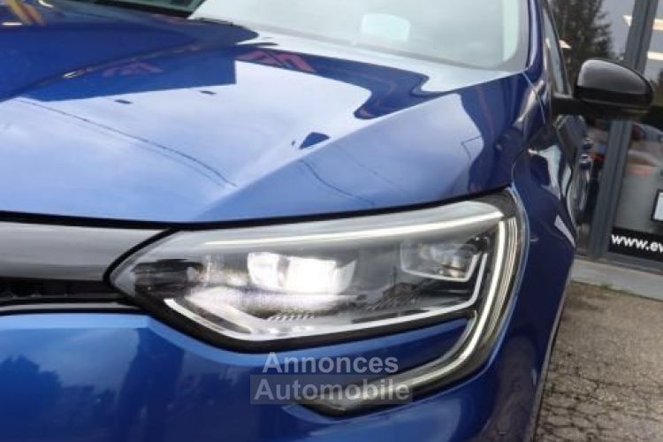 Renault Megane Mégane GT 1.6 TCE 205 CH BOSE EDC BVA + SIEGES CHAUFFANTS AV CARPLAY CAMERA DE RECUL - <small></small> 16.489 € <small>TTC</small> - #11