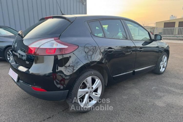 Renault Megane Mégane III 1.2 TCE 115 CH Limited - <small></small> 7.990 € <small>TTC</small> - #5