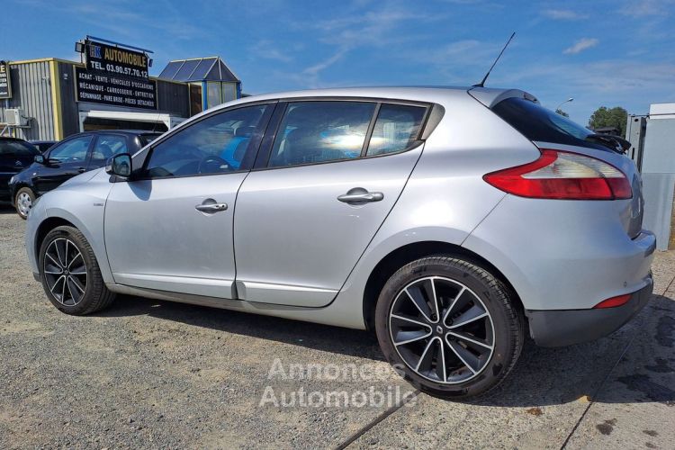 Renault Megane Mégane III Hatchback 1.6 dCi eco2 130 cv - <small></small> 5.990 € <small>TTC</small> - #3