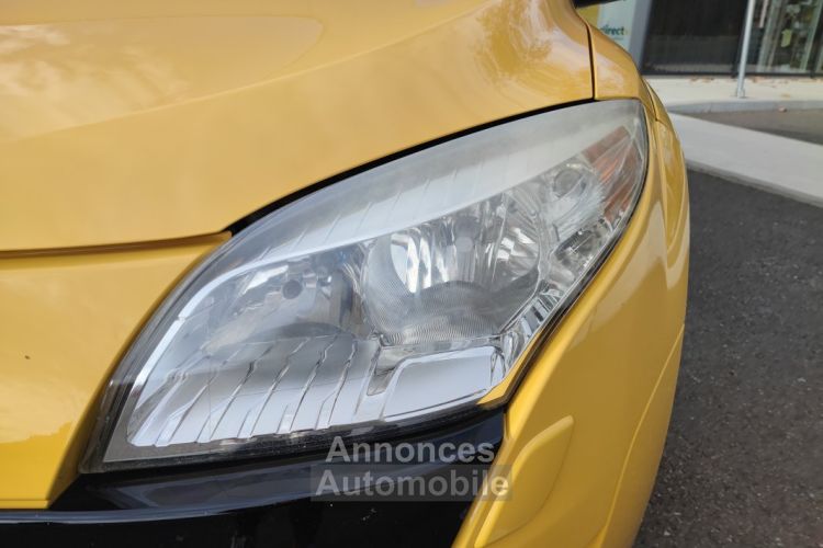 Renault Megane RS 2.0i 250ch - <small></small> 17.990 € <small>TTC</small> - #32