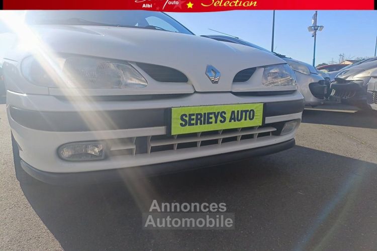 Renault Megane RT 1.9 dT 95 KIT DISTRI FAIT - <small></small> 3.980 € <small>TTC</small> - #18