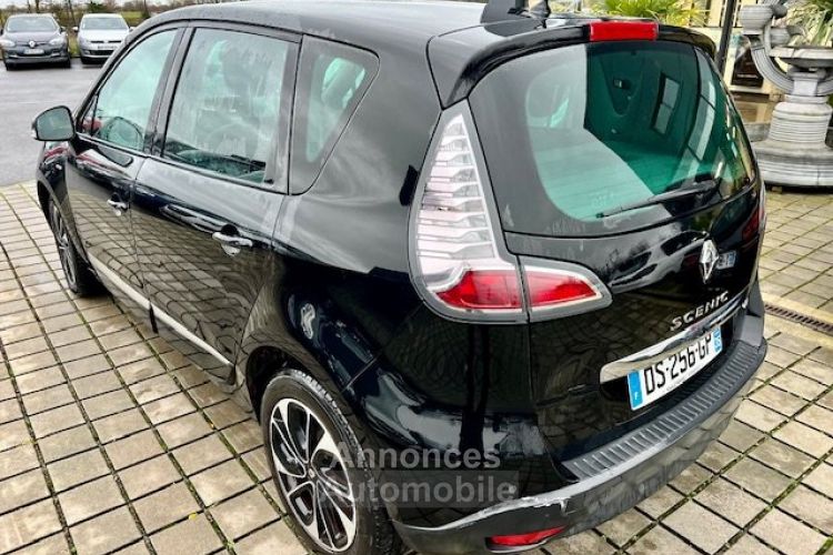 Renault Megane SCENIC SCÉNIC III (JZ0/1_) 1.5 dCi (110Ch) FAP ECO2 BOSE EDITION EDC - <small></small> 9.790 € <small>TTC</small> - #5