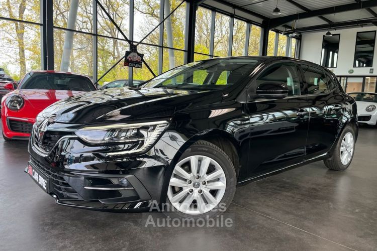 Renault Megane TCE 140 Boîte Auto Garantie 6 ans LED GPS Virtual Keyless 269-mois - <small></small> 16.990 € <small>TTC</small> - #1