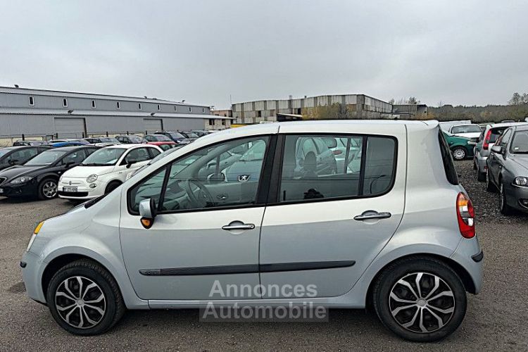 Renault Modus 1.6 16V 110CH CONFORT PACK CLIM DYNAMIQUE - <small></small> 3.999 € <small>TTC</small> - #8