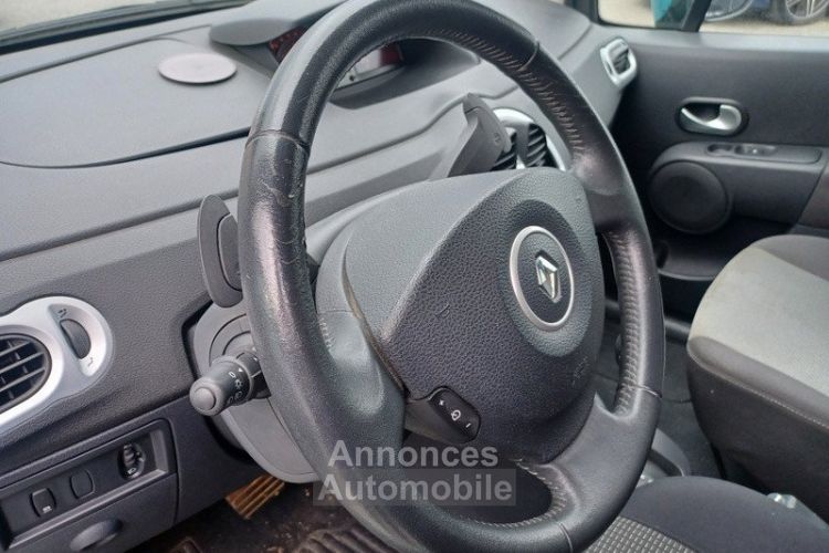 Renault Modus 1.6 i 16V Quickshift 110 cv Boîte auto - 5P- DYNAMIQUE KIT DISTRIBUTION OK CLIM - <small></small> 6.690 € <small>TTC</small> - #18