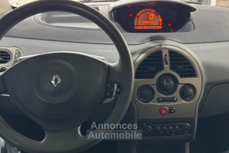 Renault Modus Expression 75 ch 1.2 16v eco2 5 portes Entretien OK Attelage - <small></small> 2.990 € <small>TTC</small> - #11