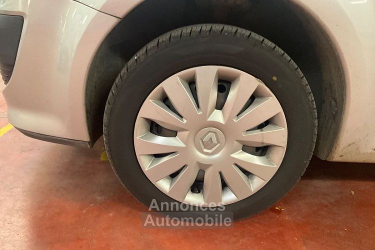 Renault Modus Grand 1.5 DCI 75 CV EXPRESSION / 2E MAIN / DISTRI 2024 / GARANTIE 12 MOIS - <small></small> 7.490 € <small>TTC</small> - #2