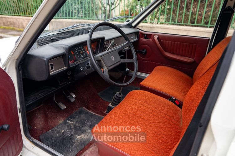 Renault R12 1977 – Renault 12 TL - <small></small> 6.000 € <small>TTC</small> - #10