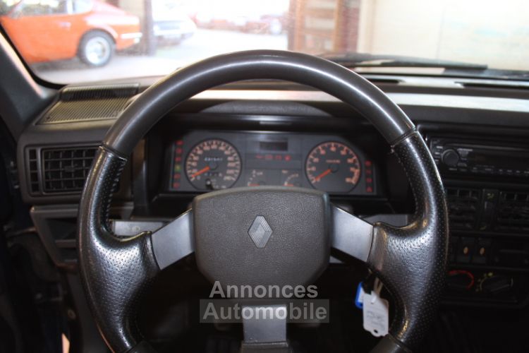 Renault R19 16S 5 PORTES - <small></small> 8.900 € <small></small> - #9