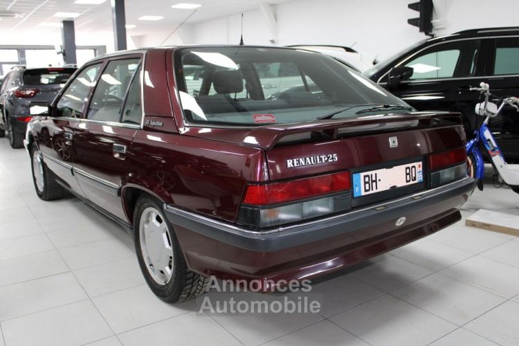Renault R25 25 PHASE 3 V6 INJECTION - <small></small> 9.990 € <small>TTC</small> - #6