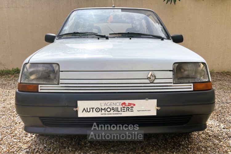 Renault R5 Super 5 1.4 i 60cv portes - <small></small> 3.990 € <small>TTC</small> - #2