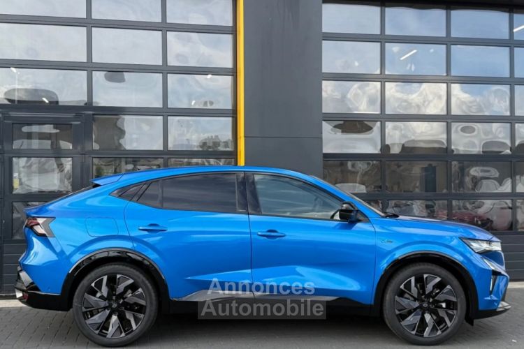 Renault Rafale 2024 Esprit Alpine E-Tech Full Hybrid 200 Panoramadak S - <small></small> 57.900 € <small></small> - #2