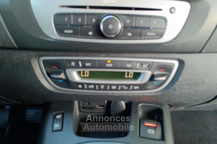 Renault Scenic 1.2  TCe 115Ch Limited Pack lounge toutes options Garantie 12 mois - <small></small> 6.800 € <small>TTC</small> - #14