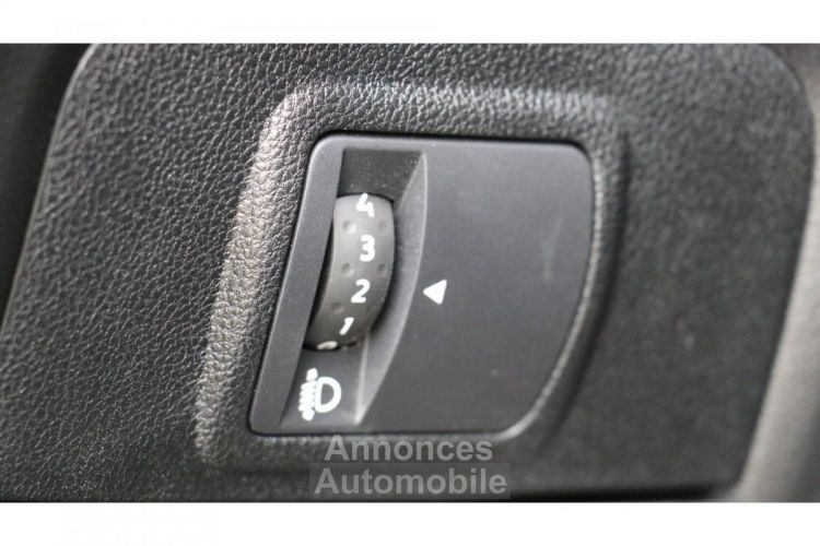 Renault Scenic 1.3 TCe - 140 - FAP IV MONOSPACE Intens PHASE 1 - <small></small> 17.900 € <small>TTC</small> - #24