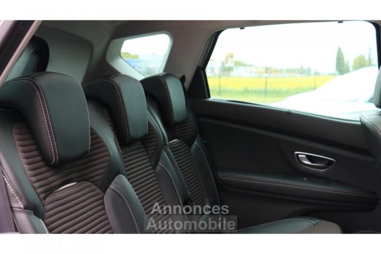 Renault Scenic 1.3 TCe - 140 - FAP IV MONOSPACE Intens PHASE 1 - <small></small> 17.900 € <small>TTC</small> - #44