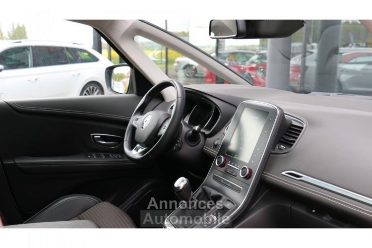 Renault Scenic 1.3 TCe - 140 - FAP IV MONOSPACE Intens PHASE 1 - <small></small> 17.900 € <small>TTC</small> - #45
