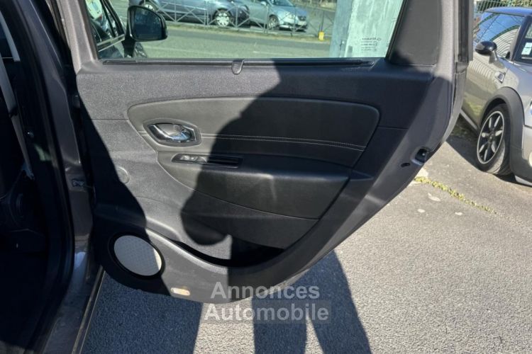 Renault Scenic 1.5 Energy dCi - 110 Bose Gps + Camera AR + Attelage - <small></small> 10.490 € <small>TTC</small> - #15