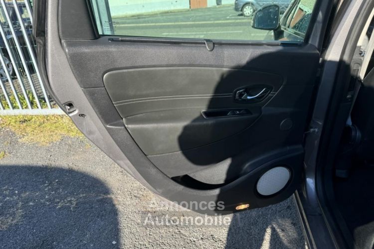 Renault Scenic 1.5 Energy dCi - 110 Bose Gps + Camera AR + Attelage - <small></small> 10.490 € <small>TTC</small> - #22