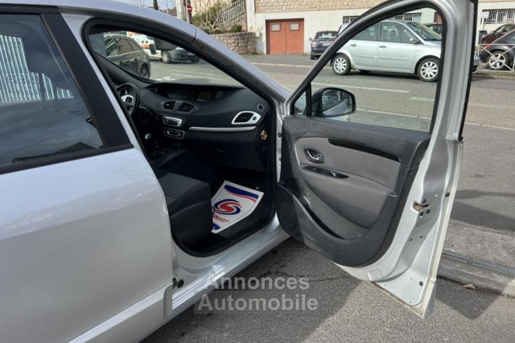 Renault Scenic 1.5 Energy dCi FAP - 110 Business Gps + Clim - <small></small> 7.490 € <small>TTC</small> - #17