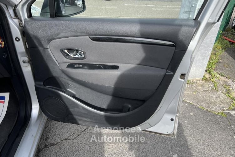 Renault Scenic 1.5 Energy dCi FAP - 110 Business Gps + Clim - <small></small> 7.490 € <small>TTC</small> - #18